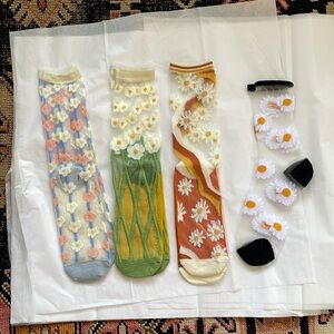 Set 4 Floral Mesh Sheer SOCKS Daisy Boots Romantic Urban Country Ruffles